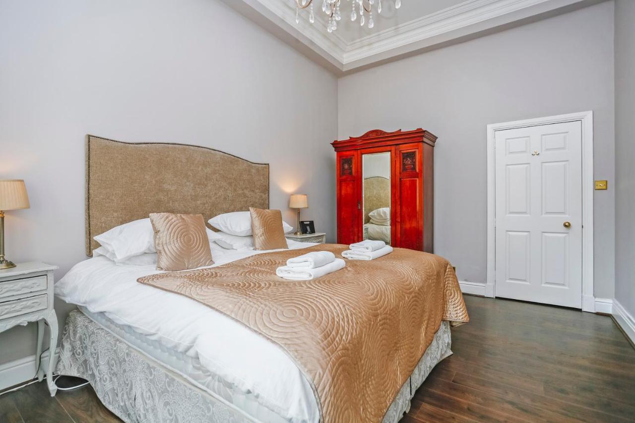 Апартаменты Royal Mile Mansions 14 Эдинбург Экстерьер фото