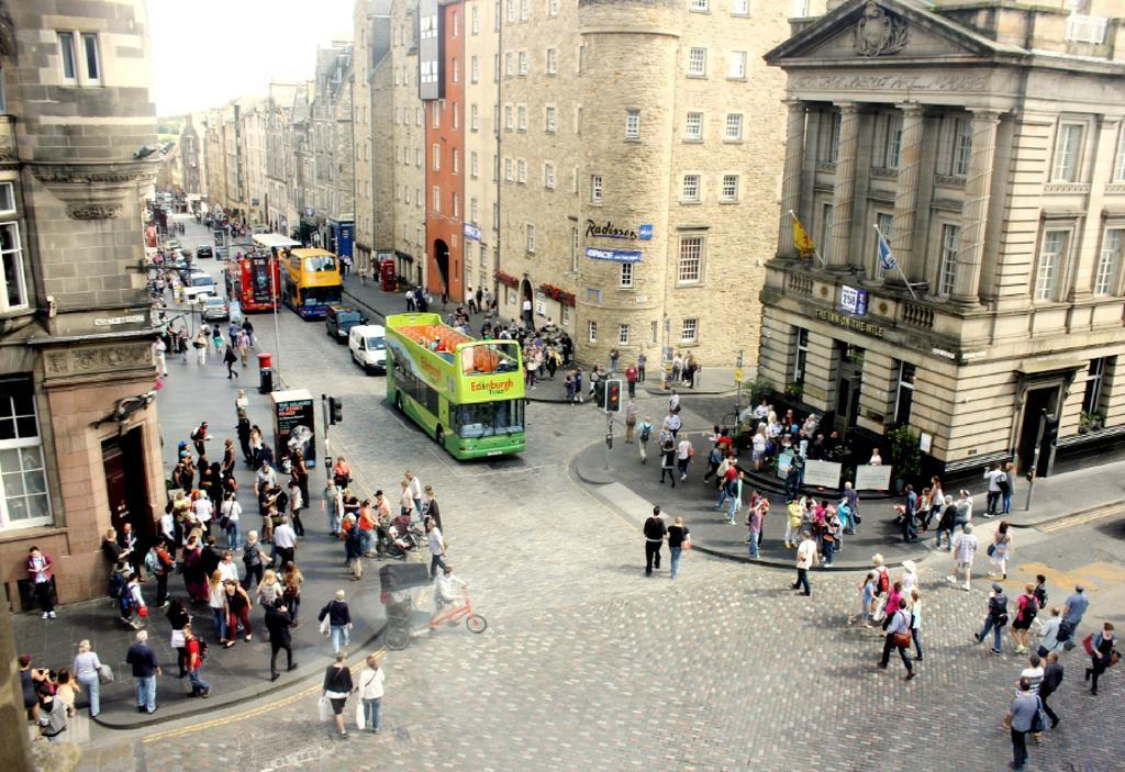 Апартаменты Royal Mile Mansions 14 Эдинбург Экстерьер фото
